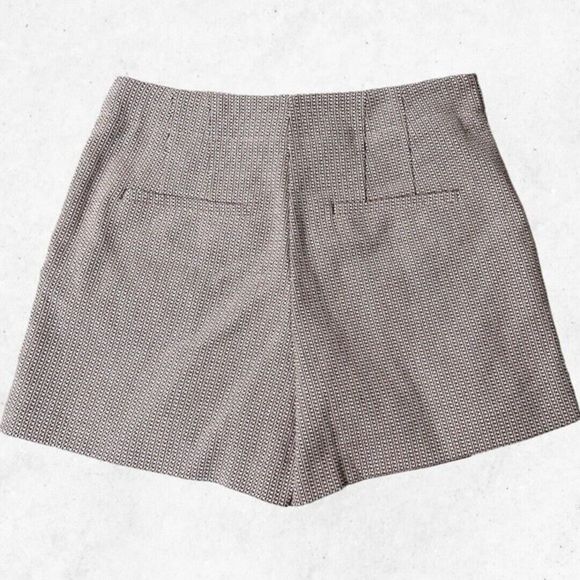 Loft Dress Shorts Women's 2‎ Geometric Pattern Bermuda Zip Button Hooks NWT - Picture 2 of 10